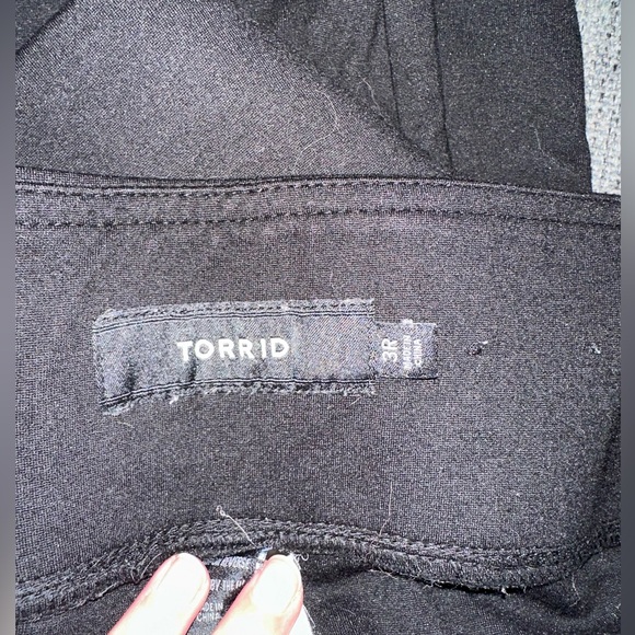 Torrid Pixie Skinny Studio Luxe Pointe High-Rise Pant 3X - Picture 3 of 3
